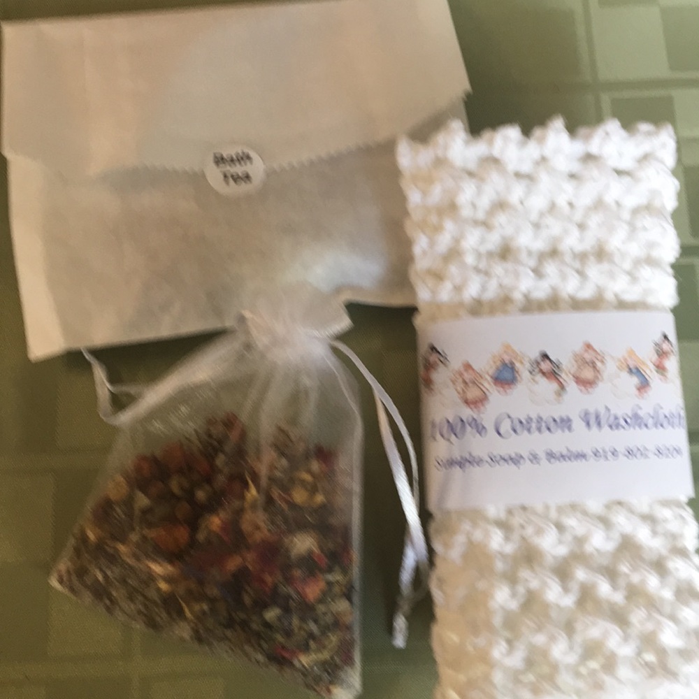 Lavender Spa Box - Picture 5 of 8